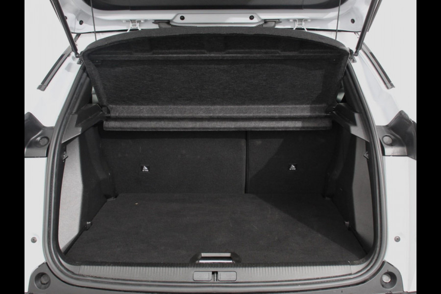 Peugeot 2008 1.2 PureTech 130pk Automaat Allure | Navigatie | Climate Control | Camera 360 | Dab | Led | Lichtmetalen Velgen | Parkeer sensoren | Cruise Control Adaptive | Stoelverwarming