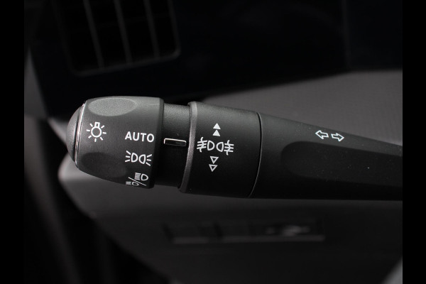 Opel Astra Sports Tourer 1.2 Turbo GS Climate control Cruise control Parkeersensoren Achteruitrij camera Navigatie LED Apple Carplay/ Andriod Auto