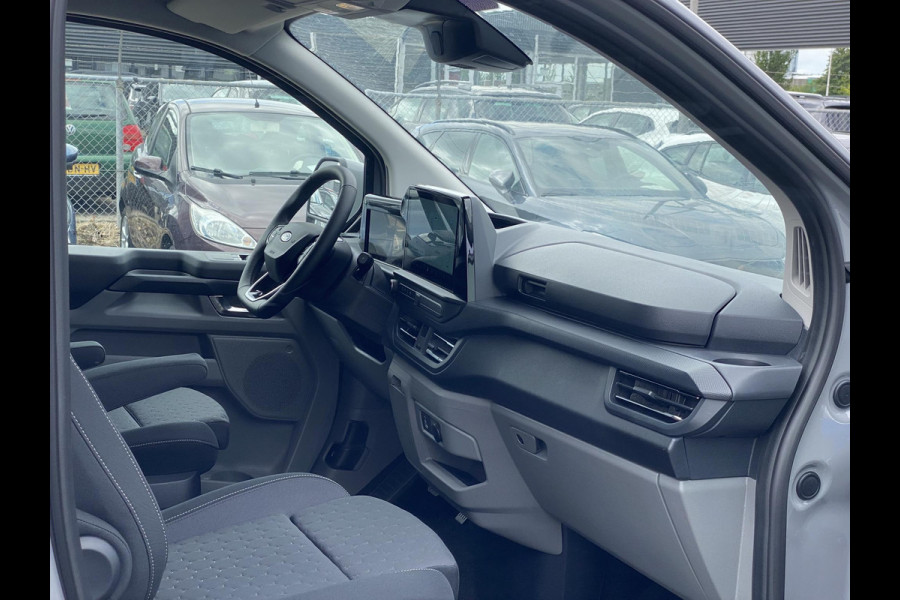 Ford Transit Custom 320 2.5 PHEV L2H1 Limited DC 233pk | Zuid | Dubbele Cabine | Dubbele zijschuifdeur | 12-weg verstel- en verwarmbare AGR Stoelen | Inklapbare trekhaak | 17 inch lichtmetalen velgen | Driver Assistance Pack Premium  | Verwarmbaar stuurwiel | Bekleding zijwand en achterdeuren (volledig)  | PRIJS EX. BTW INCL. BPM