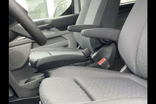 Ford Transit Custom 320 2.5 PHEV L2H1 Limited DC 233pk | Zuid | Dubbele Cabine | Dubbele zijschuifdeur | 12-weg verstel- en verwarmbare AGR Stoelen | Inklapbare trekhaak | 17 inch lichtmetalen velgen | Driver Assistance Pack Premium  | Verwarmbaar stuurwiel | Bekleding zijwand en achterdeuren (volledig)  | PRIJS EX. BTW INCL. BPM