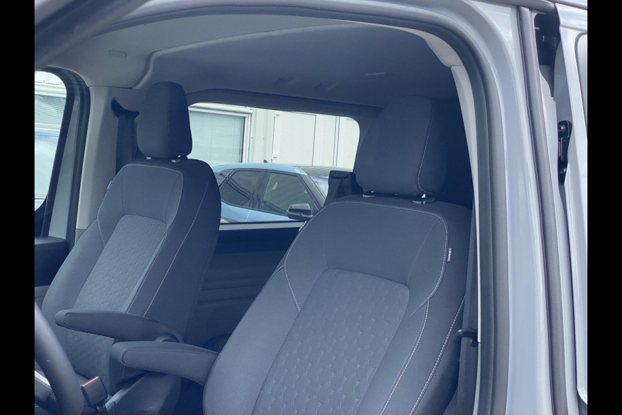 Ford Transit Custom 320 2.5 PHEV L2H1 Limited DC 233pk | Zuid | Dubbele Cabine | Dubbele zijschuifdeur | 12-weg verstel- en verwarmbare AGR Stoelen | Inklapbare trekhaak | 17 inch lichtmetalen velgen | Driver Assistance Pack Premium  | Verwarmbaar stuurwiel | Bekleding zijwand en achterdeuren (volledig)  | PRIJS EX. BTW INCL. BPM