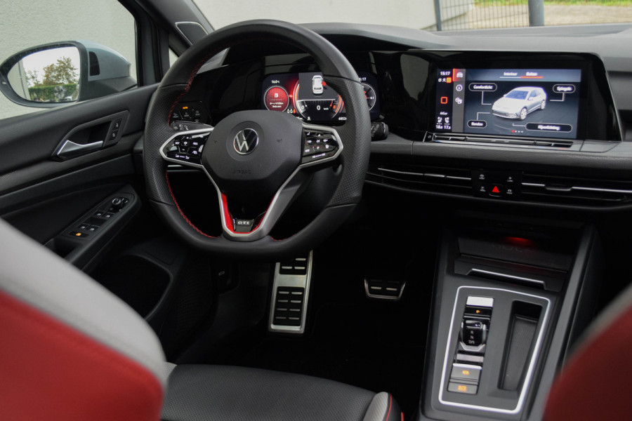 Volkswagen Golf 2.0 TSI GTI Clubsport Special / Nürburgring Mode/ Head-Up Display/ Virtual Cockpit/ Panoramadak/ 221kW (301PK)