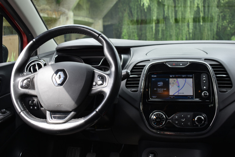 Renault Captur 1.2 TCe 120PK DYNAMIQUE TREKHAAK/NAVI/CAMERA