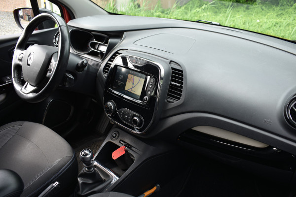Renault Captur 1.2 TCe 120PK DYNAMIQUE TREKHAAK/NAVI/CAMERA