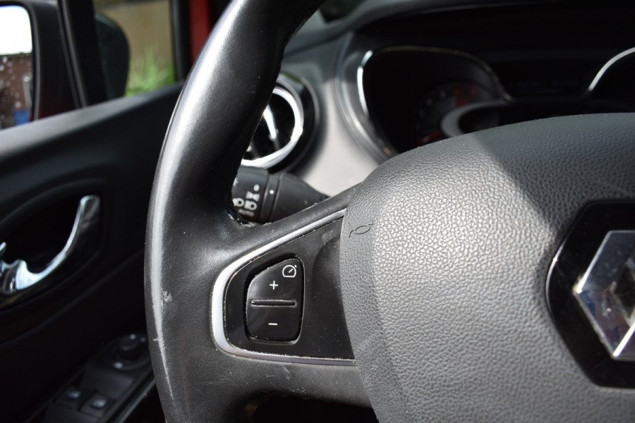 Renault Captur 1.2 TCe 120PK DYNAMIQUE TREKHAAK/NAVI/CAMERA