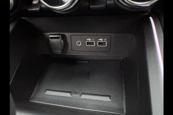 Renault Clio 1.6 E-Tech Full Hybrid 145 techno Groot navi / 360 Camera / Vert. cockpit / Clima / LM velgen