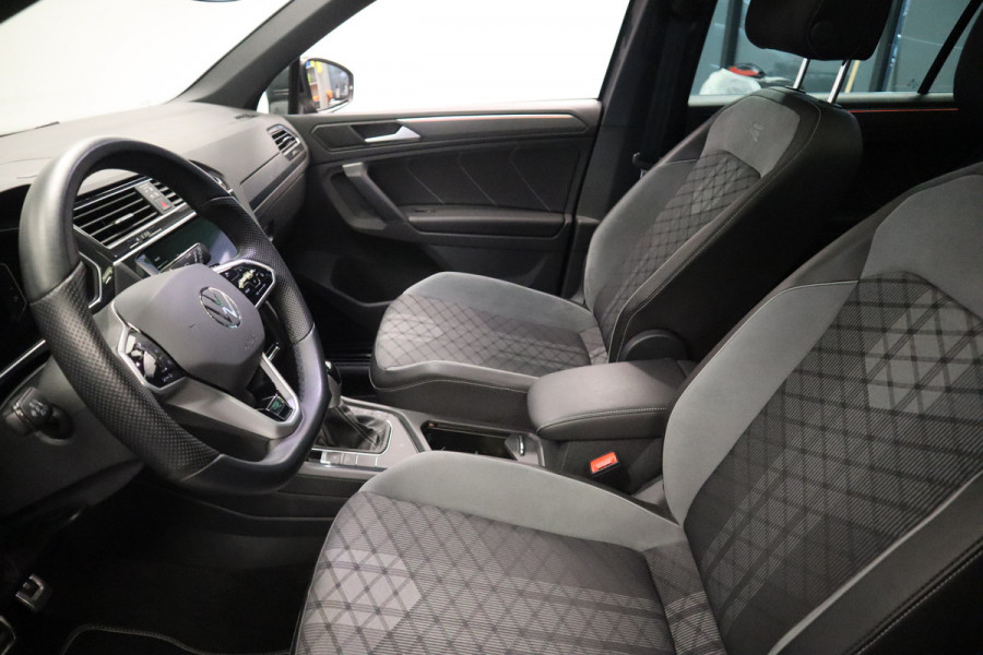 Volkswagen Tiguan 1.4 TSI eHybrid R-Line Business+ DSG Panoramadak IQ-Light