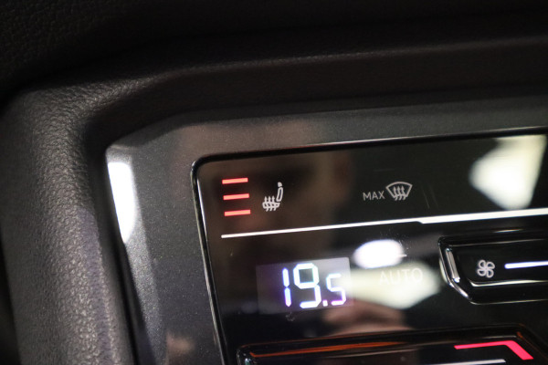 Volkswagen Tiguan 1.4 TSI eHybrid R-Line Business+ DSG Panoramadak IQ-Light