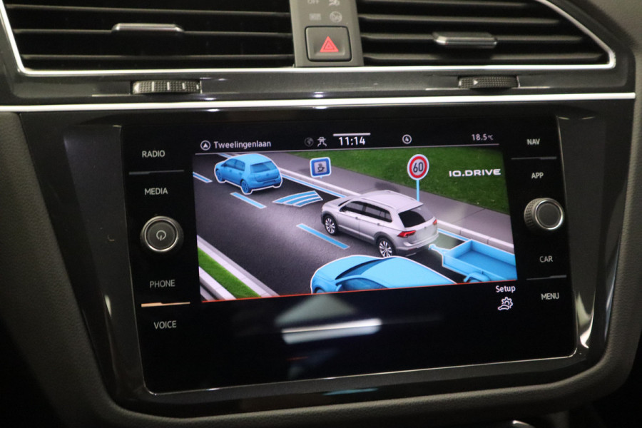 Volkswagen Tiguan 1.4 TSI eHybrid R-Line Business+ DSG Panoramadak IQ-Light
