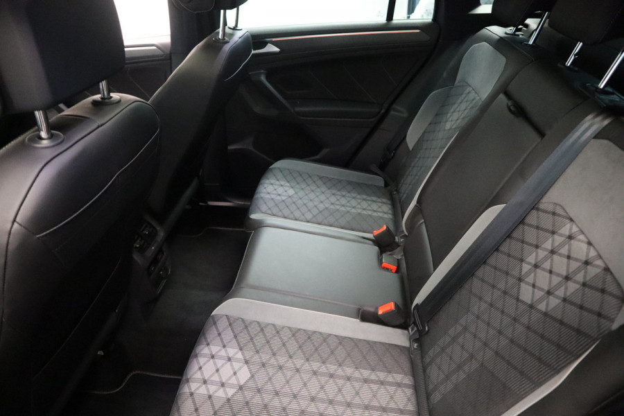 Volkswagen Tiguan 1.4 TSI eHybrid R-Line Business+ DSG Panoramadak IQ-Light