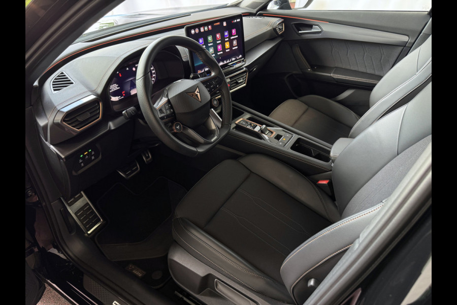 CUPRA Formentor 1.5 TSI 150PK CAMERA ELEK.TREKHAAK  STOEL/STUUR ELEK.KLEP VERW. LED LEER CARPLAY ZWARTE.HEMEL 10/2024