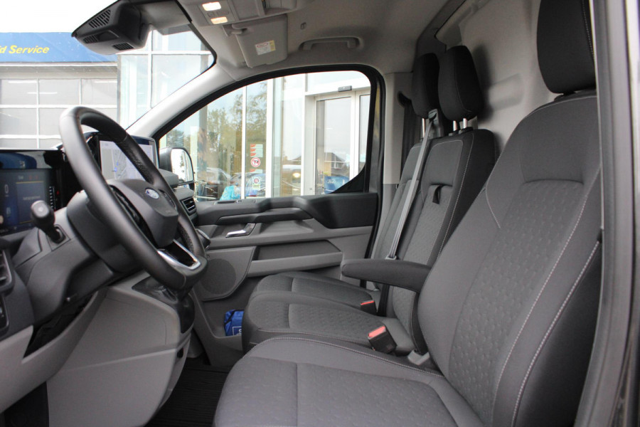 Ford Transit Custom 320 2.0 TDCI L2H1 Limited | Trekhaak | Cruise Control | Climate Control | Stoelverwarming | Navigatie |