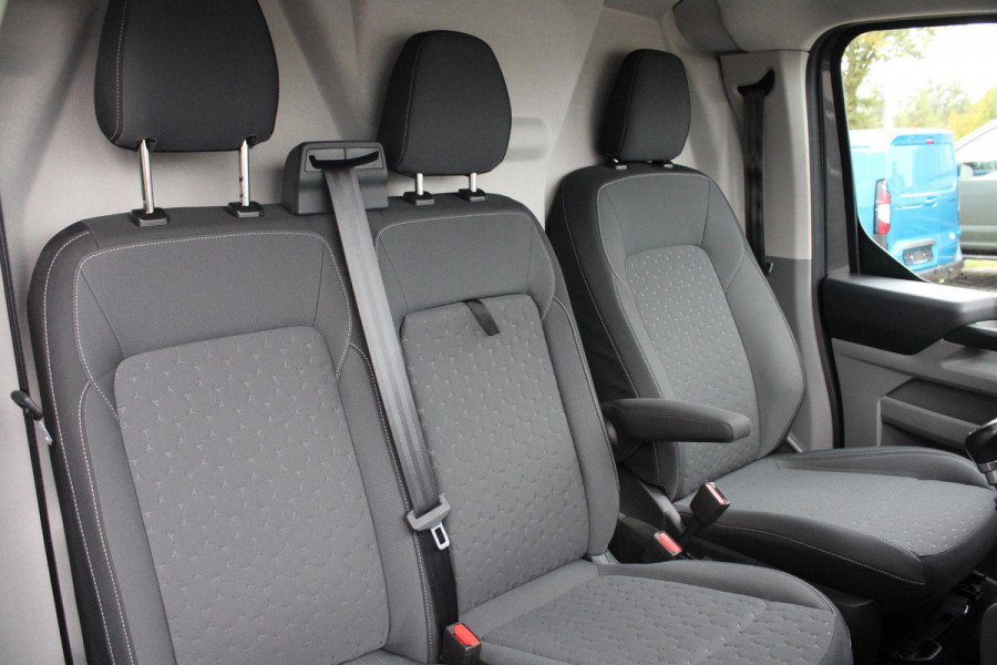 Ford Transit Custom 320 2.0 TDCI L2H1 Limited | Trekhaak | Cruise Control | Climate Control | Stoelverwarming | Navigatie |