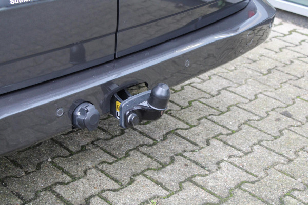 Ford Transit Custom 320 2.0 TDCI L2H1 Limited | Trekhaak | Cruise Control | Climate Control | Stoelverwarming | Navigatie |