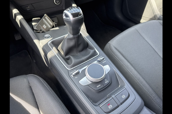 Audi Q2 30 TFSI 110PK PRO LINE CAMERA/NAVI/KEYLESS