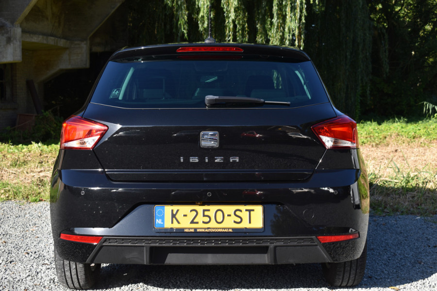 Seat Ibiza TSI 95PK STYLE BUSINESS INTENSE CAMERA/NAVI/CARPLAY***