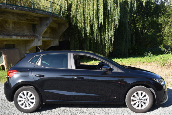 Seat Ibiza TSI 95PK STYLE BUSINESS INTENSE CAMERA/NAVI/CARPLAY***