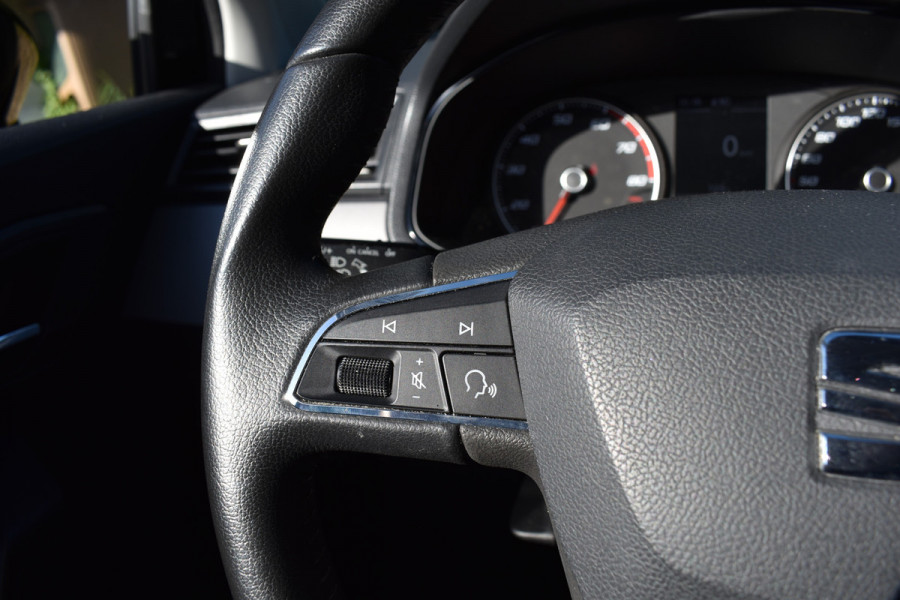 Seat Ibiza TSI 95PK STYLE BUSINESS INTENSE CAMERA/NAVI/CARPLAY***