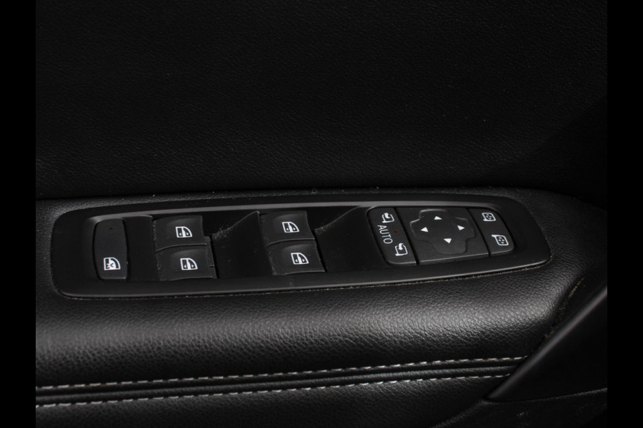 Renault MEGANE Estate 1.3 TCe 163pk GT-Line | Panorama dak | Navigatie | Half leder | Climate Control | Lichtmetalen Velgen |