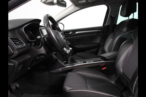 Renault MEGANE Estate 1.3 TCe 163pk GT-Line | Panorama dak | Navigatie | Half leder | Climate Control | Lichtmetalen Velgen |