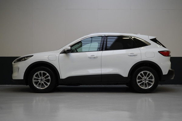 Ford Kuga 2.5 PHEV Titanium | Adapt. Cruise | Voorruitverwarming | Privacy Glass | Navigatie | Climate airco