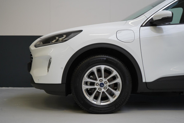 Ford Kuga 2.5 PHEV Titanium | Adapt. Cruise | Voorruitverwarming | Privacy Glass | Navigatie | Climate airco