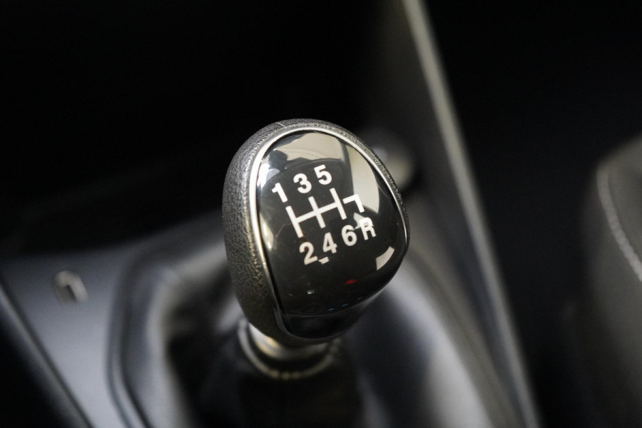 Ford Fiesta 1.0 95pk EcoBoost Connected | Navigatie | Cruise control | Airconditioning