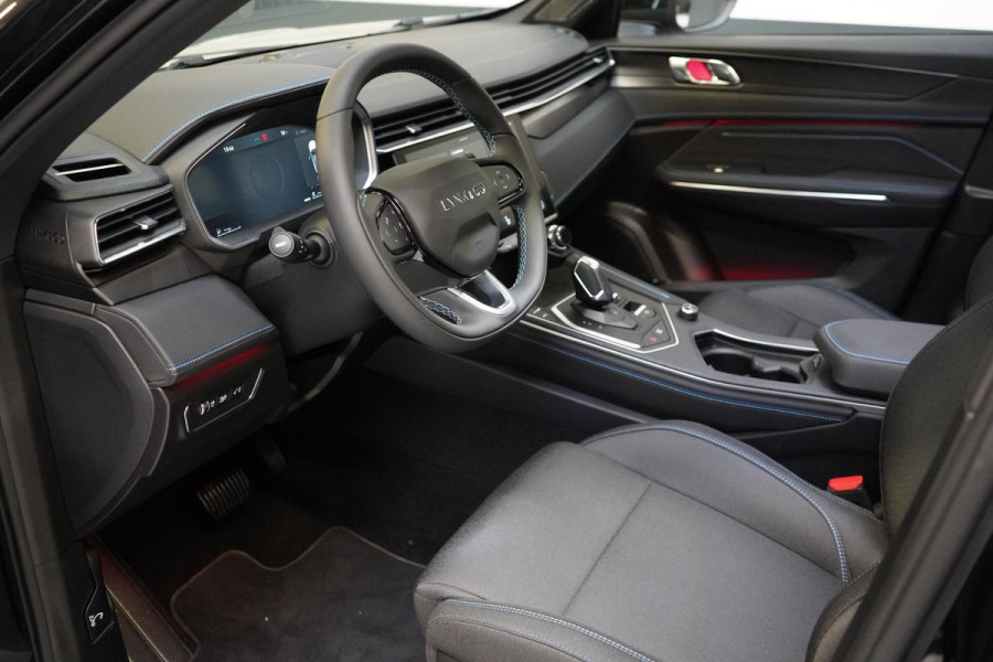 Lynk & Co 01 1.5 | Zwart optiek | Panoramadak | Navigatie | Memory | Apple CarPlay