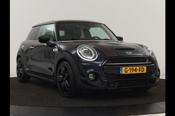 MINI Cooper S 2.0 60 Years | Panoramadak | Stoelverwarming | Leder | Head-Up | Park Assist | Carplay | Navigatie | Keyless | Full LED | Harman/Kardon | Climate control | Cruise control