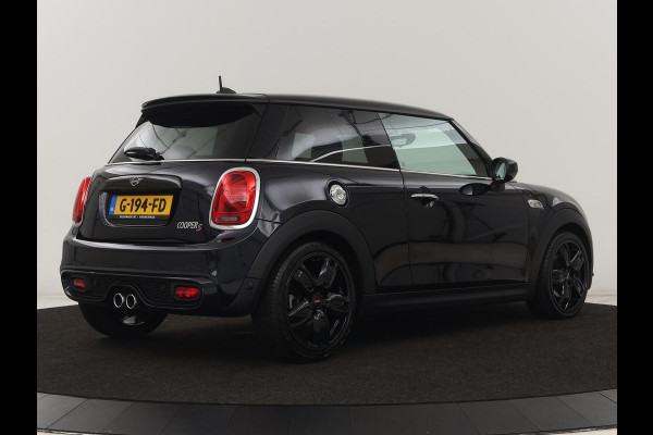 MINI Cooper S 2.0 60 Years | Panoramadak | Stoelverwarming | Leder | Head-Up | Park Assist | Carplay | Navigatie | Keyless | Full LED | Harman/Kardon | Climate control | Cruise control