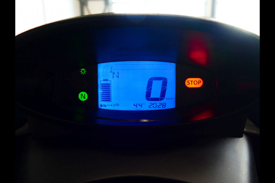 Renault Twizy URBAN 80 INCL ACCU 4122 KM PDC RUITVERW. SWICHBLADE