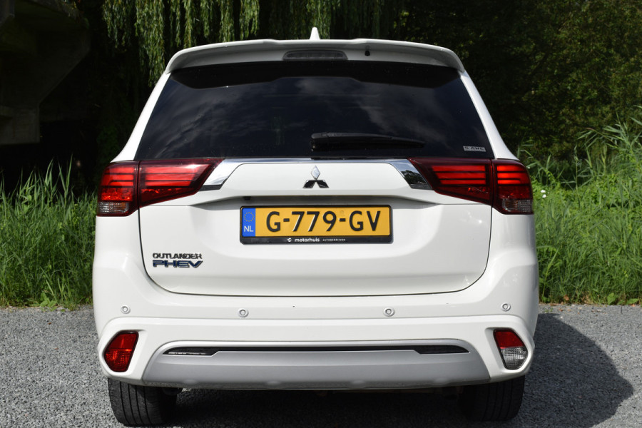 Mitsubishi Outlander 2.4 PHEV INTENSE+ CAMERA/LEDER/SCHUIFDAK***