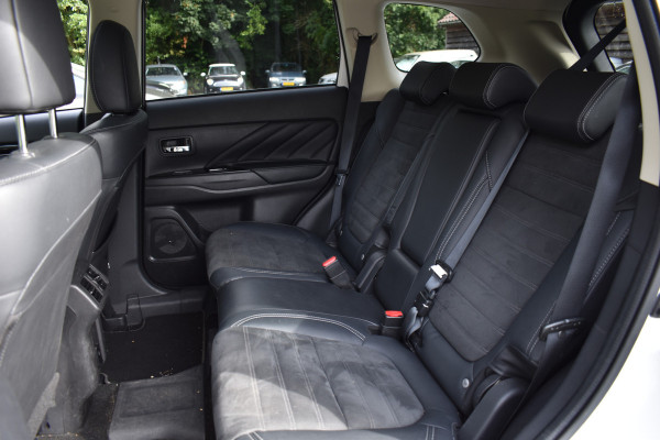 Mitsubishi Outlander 2.4 PHEV INTENSE+ CAMERA/LEDER/SCHUIFDAK***