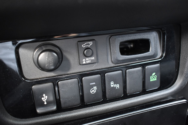 Mitsubishi Outlander 2.4 PHEV INTENSE+ CAMERA/LEDER/SCHUIFDAK***
