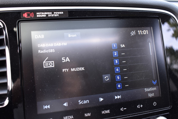 Mitsubishi Outlander 2.4 PHEV INTENSE+ CAMERA/LEDER/SCHUIFDAK***