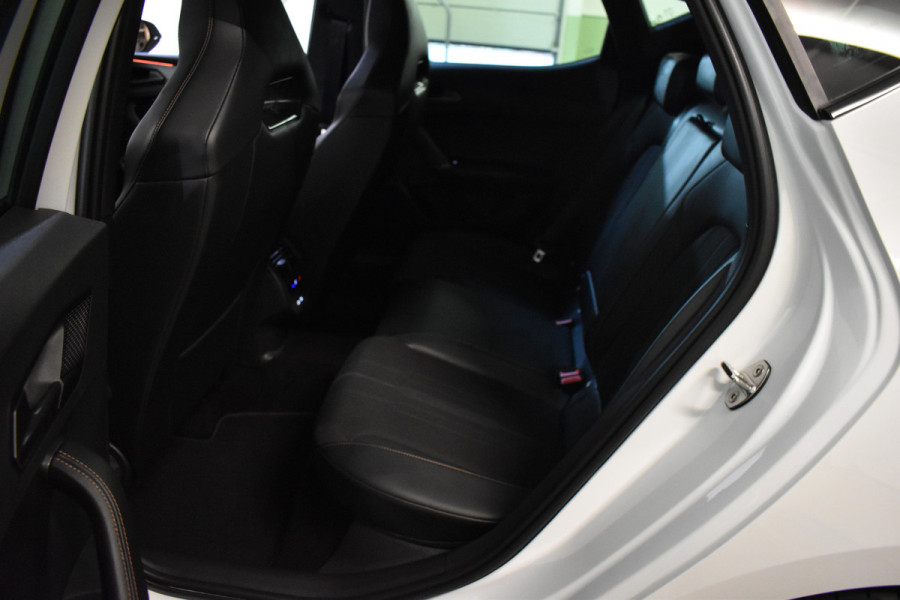 CUPRA Leon 2.0 TSI VZ 300PK DSG PERFORMANCE CAMERA/LEDER/BEATS-AUDIO