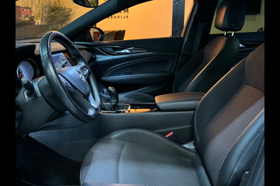 Opel Insignia Sports Tourer 1.5 Turbo Business Executive OPC Line NAP Garantie Trekhaak Camera StuurVW PDC Cruise Navi Rijklaar Opel Insignia Sports Tourer 1.5 Turbo Business Executive OPC Line NAP Garantie Trekhaak Camera StuurVW PDC Cruise Navi Rijklaar