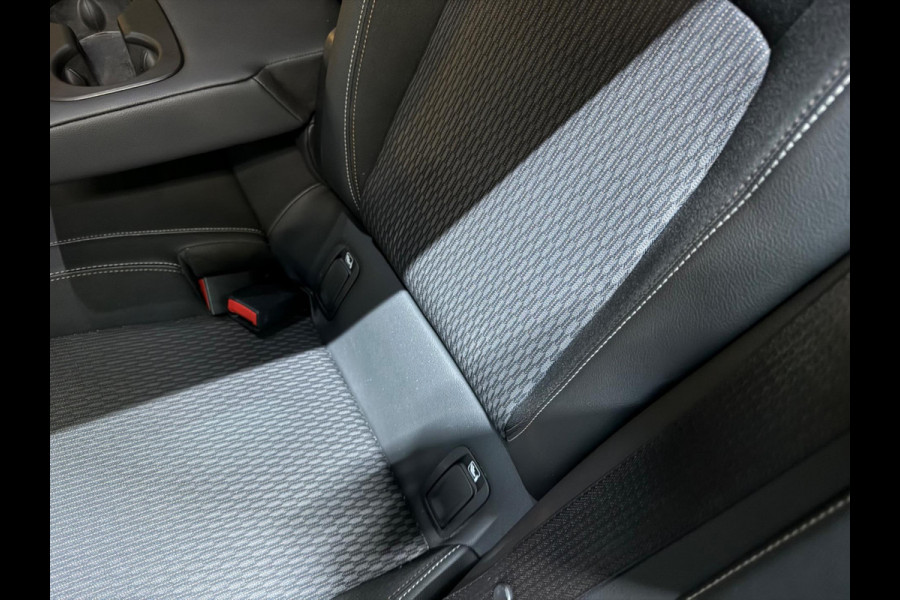 Opel Insignia Sports Tourer 1.5 Turbo Business Executive OPC Line NAP Garantie Trekhaak Camera StuurVW PDC Cruise Navi Rijklaar Opel Insignia Sports Tourer 1.5 Turbo Business Executive OPC Line NAP Garantie Trekhaak Camera StuurVW PDC Cruise Navi Rijklaar