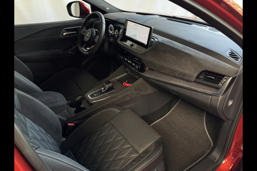 Nissan QASHQAI 1.3 MHEV 160PK TEKNA PLUS BOSE 20''LMV LEER ALCANTARA PANO MASSAGE BOSE STOEL/STUUR/RUIT VERW MATRIX.LED ELEK.KLEP HEADUP 20''LM 04/2025