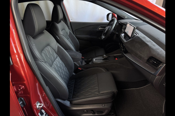 Nissan QASHQAI 1.3 MHEV 160PK TEKNA PLUS BOSE 20''LMV LEER ALCANTARA PANO MASSAGE BOSE STOEL/STUUR/RUIT VERW MATRIX.LED ELEK.KLEP HEADUP 20''LM 04/2025