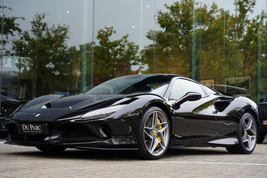 Ferrari F8 Spider 3.9 V8 HELE Cuoio Interior 18 D.Km