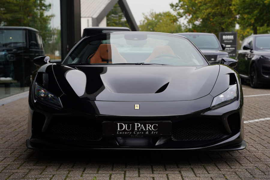 Ferrari F8 Spider 3.9 V8 HELE Cuoio Interior 18 D.Km