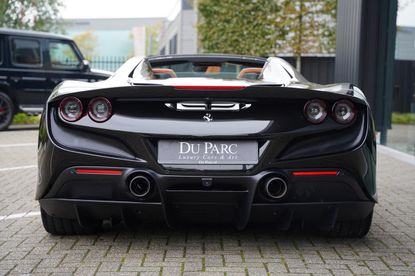 Ferrari F8 Spider 3.9 V8 HELE Cuoio Interior 18 D.Km