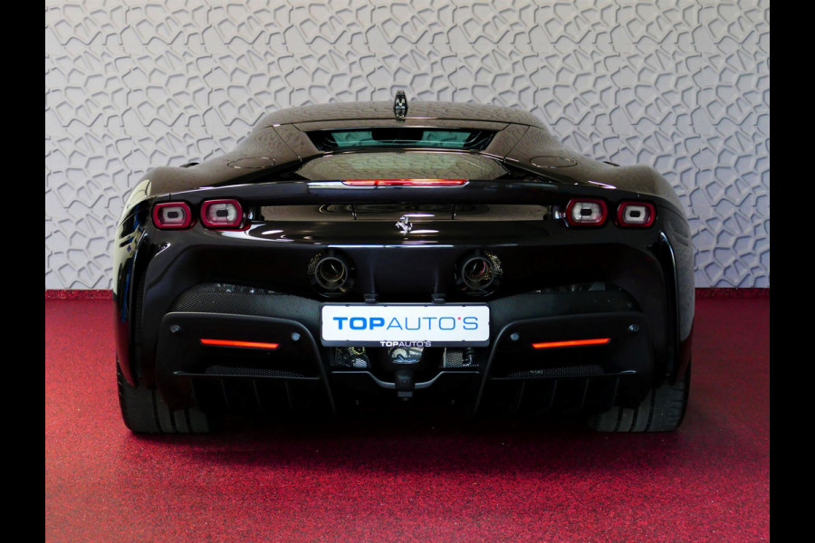 Ferrari SF90 Stradale 4.0 V8 1000PK / INCL BTW/BPM CARBON SEATS/STUUR LIFT CARPLAY AFS CAMERA