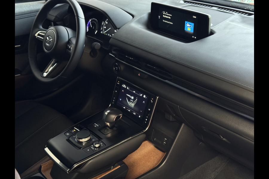 Mazda MX-30 E-SKYACTIV R-EV PHEV 170PK ELEK.STOEL H.U.D CAMERA LED PLUG IN HYBRID