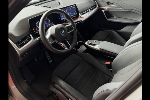 BMW X1 XDRIVE 25E M-SPORT LED ELEK.KLEP NAVI STOELVERW M-SHADOW LINE CARPLAY/ANDROID ZWARTE.HEMEL PHEV PLUG IN HYBRID AWD 4X4 4WD