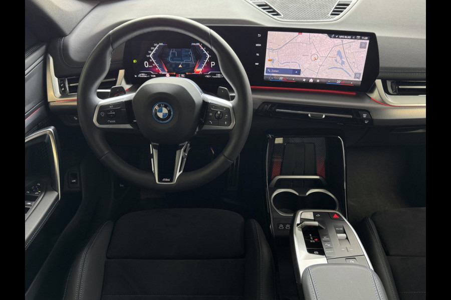 BMW X1 XDRIVE 25E M-SPORT LED ELEK.KLEP NAVI STOELVERW M-SHADOW LINE CARPLAY/ANDROID ZWARTE.HEMEL PHEV PLUG IN HYBRID AWD 4X4 4WD
