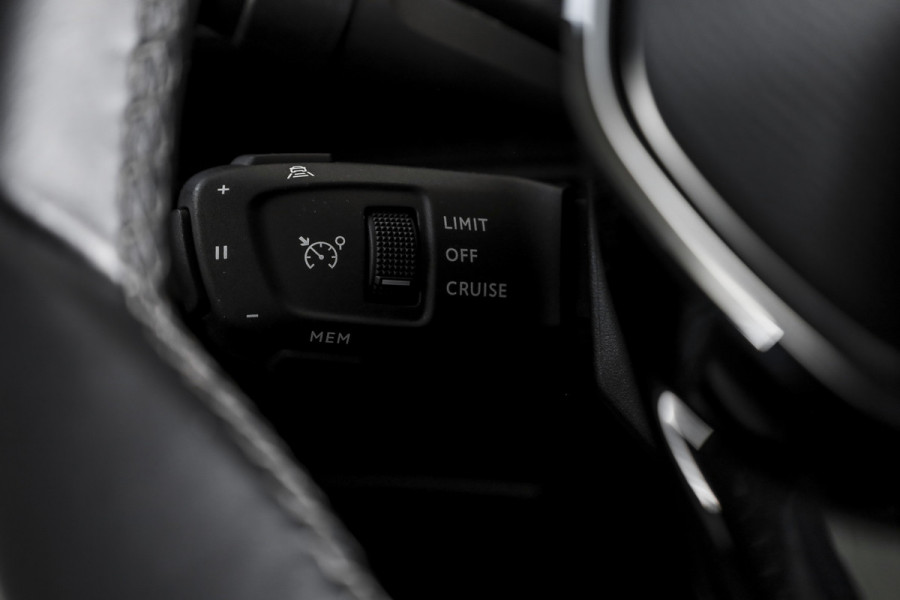 Peugeot 5008 1.2 PureTech 130 PK Blue Lease Allure 7 p. | Dig. Cockpit | Adapt. Cruise | PDC | Camera | NAV+App.Connect | Elek. Klep | ECC | DAP | LM 18" |