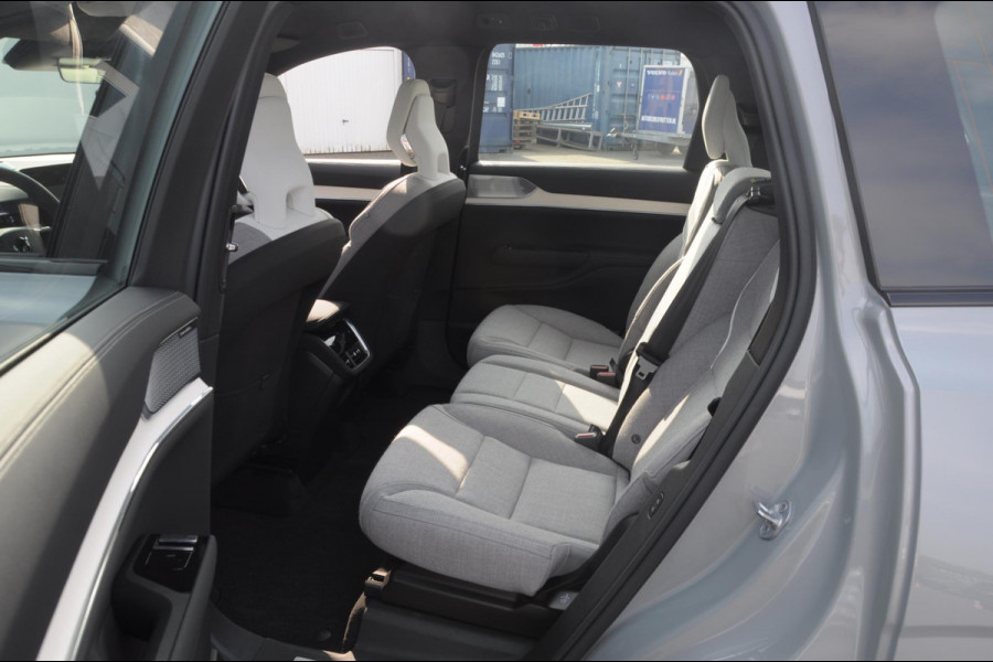 Volvo EX90 517PK Automaat Twin Performance Ultra / Luchtvering / Bowers & Wilkins audio / Elektrich bedienbare voorstoelen / Massage / Memory seats / Head-up display / Panoramadak / BLIS / 360 Camera /