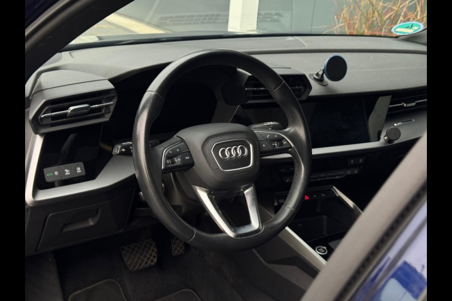 Audi A3 Sportback 35 TFSI S edition PANO NAVI ACC ECC PDC LED ELEK PAKKET